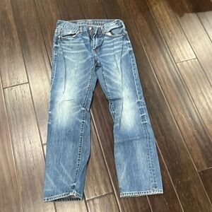 American Eagle men’s jeans